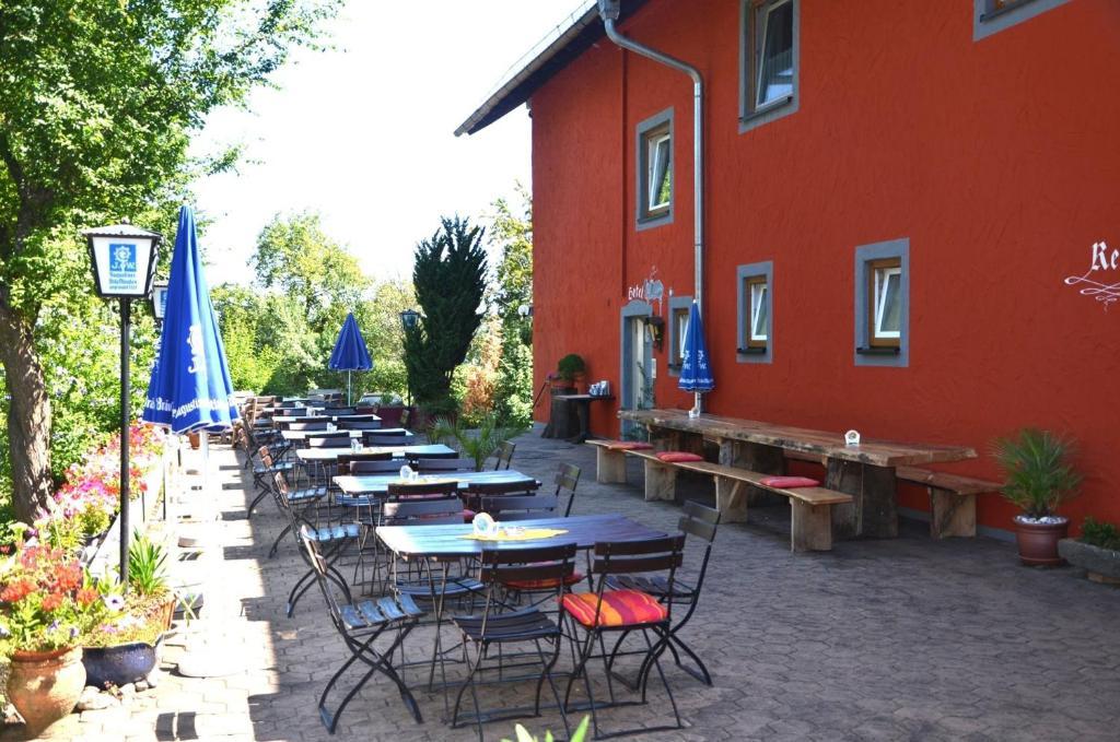 Landgasthof Zur Quelle Seeshaupt Buitenkant foto
